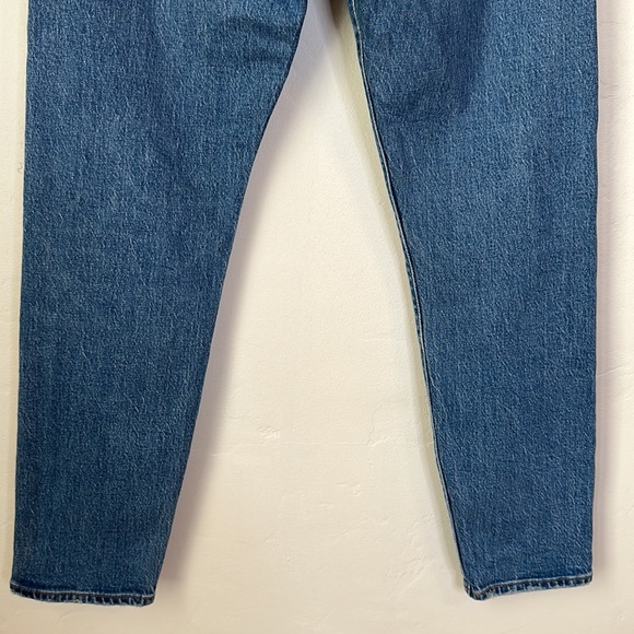 LEVI’S Premium Wedgie Icon Fit Jeans in These Dreams, 27 - Picture 7 of 16